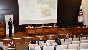 "ASSOS: ARKEOLOJİ VE DİPLOMASİ" KONULU KONFERANS ÇTSO'DA GERÇEKLEŞTİRİLDİ