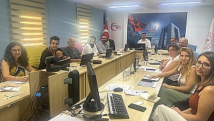 ÇANAKKALE'DE NORMAL DOĞUM DEĞERLENDİRMESİ YAPILDI