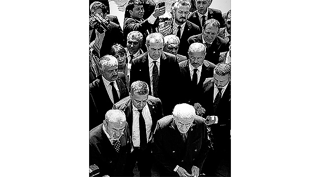 "LİDERİMİZ DEVLET BAHÇELİ'DİR, SÖZÜMÜZ TÜRKİYE'DİR"