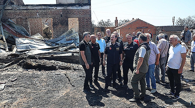 ÇANAKKALE'DEKİ YANGINA MÜDAHALEDE AFAD VE İLGİLİ KURUMLARDAN YOĞUN ÇALIŞMA