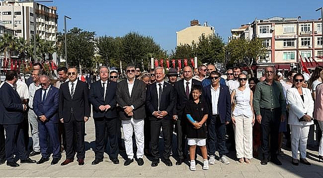  CHP ÇANAKKALE ÇELENK TÖRENİNE KATILDI