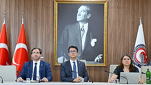  ÇOMÜ'DE UI GREENMETRIC 2025 BİLGİLENDİRME TOPLANTISI YAPILDI