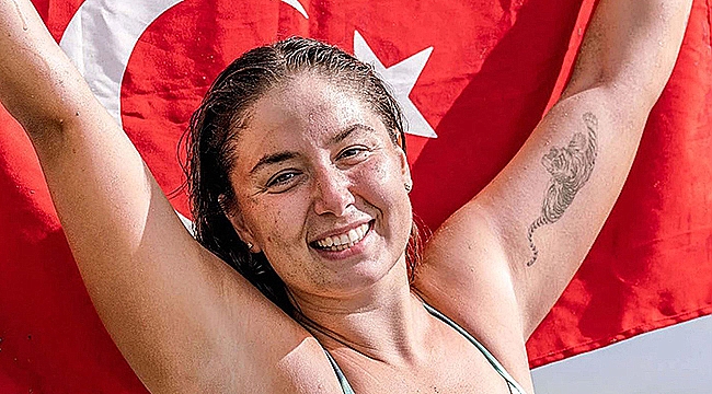 OKYANUS YEDİLİSİ'Nİ TAMAMLAYAN İLK TÜRK SPORCU!