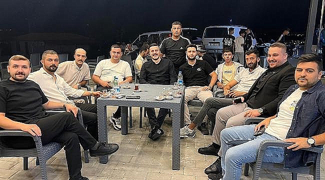  AK PARTİ EZİNE İLÇE DANIŞMA TOPLANTISI GERÇEKLEŞTİRİLDİ