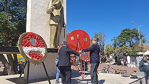 BOZCAADA'DA GAZİLER GÜNÜ ÇELENK TÖRENİ