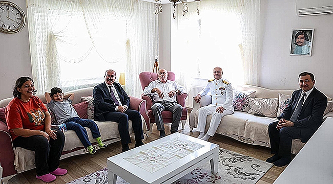 GAZİLER GÜNÜNDE ŞEHİT VE GAZİLER ZİYARET EDİLDİ