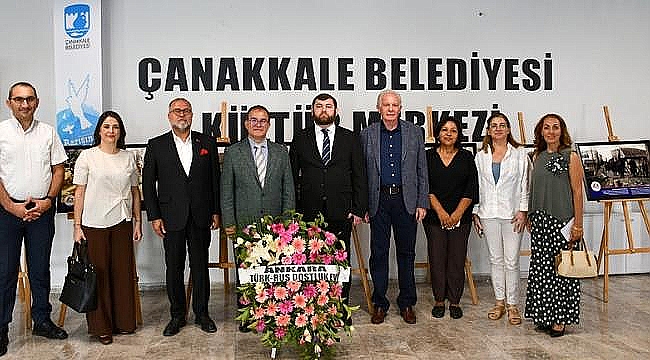 "GELİBOLU-1921" FOTOĞRAF SERGİSİ ZİYARETÇİLERLE BULUŞTU