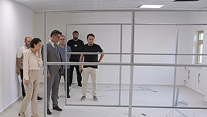 REKTÖR PROF. DR. R. CÜNEYT ERENOĞLU, MERKEZ BİNASINDA İNCELEMELERDE BULUNDU