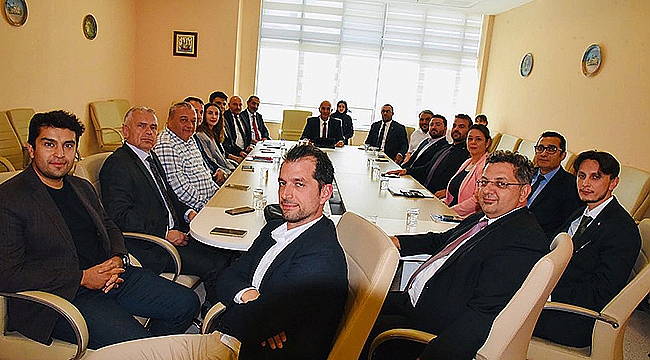 SAĞLIK HİZMETLERİ DEĞERLENDİRME TOPLANTISI GERÇEKLEŞTİRİLDİ