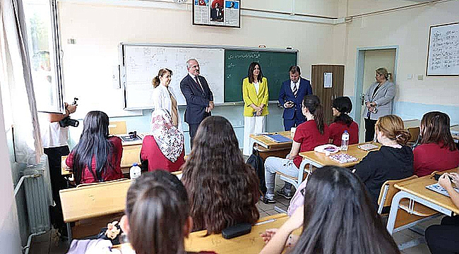  VALİ TORAMAN'DAN İBRAHİM BODUR ANADOLU LİSESİ'NE ZİYARET