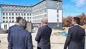 VALİ TORAMAN ULUPINAR KIZ ÖĞRENCİ YURDU İNŞAATINDA İNCELEMELERDE BULUNDU