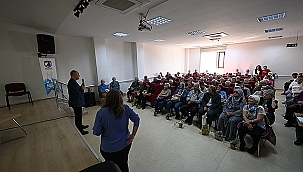 ALTIN YILLAR YAŞAM MERKEZİ'NDE İLERİ YAŞLARDA SIK GÖRÜLEN NÖROLOJİK ŞİKAYETLER SÖYLEŞİSİ