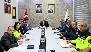 ÇANAKKALE'DE TRAFİK GÜVENLİĞİ TOPLANTISI YAPILDI