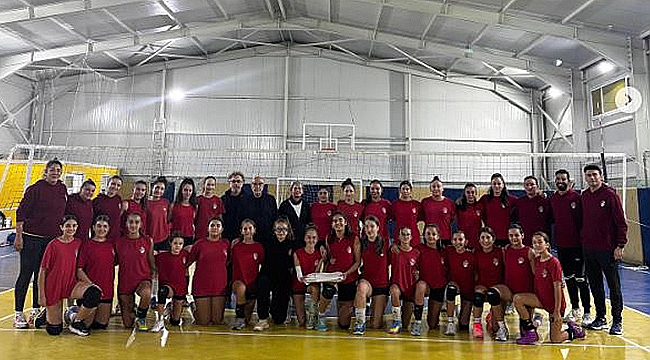CANAKKALESPOR VOLEYBOL'DAN TEŞEKKÜR MESAJI