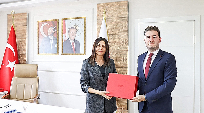  İLETİŞİM BAŞKANLIĞI'NDAN İL MİLLÎ EĞİTİM MÜDÜRLÜĞÜ'NE ZİYARET