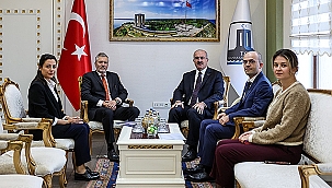 NORVEÇ KRALLIĞI ANKARA BÜYÜKELÇİSİ ANDREAS GAARDER'DEN VALİ ÖMER TORAMAN'A ZİYARET