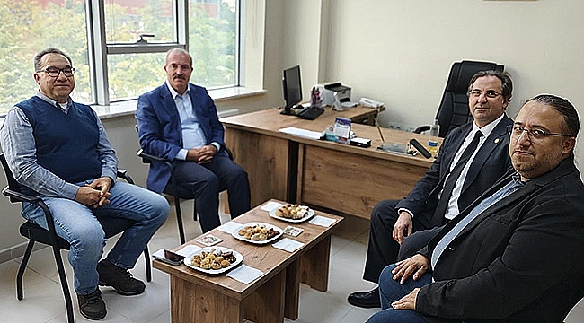 VALİ ÖMER TORAMAN'DAN ÇOMÜ'YE ZİYARET