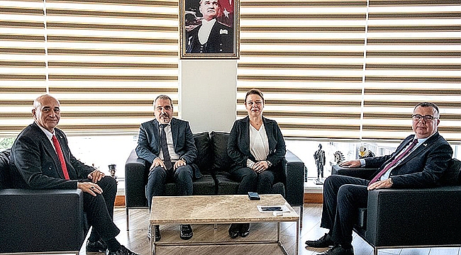 ÇANAKKALE AĞIZ VE DİŞ SAĞLIĞI MERKEZİ YETKİLİLERİNDEN BAŞKAN ARSLAN'A ZİYARET