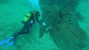 ÇANAKKALE DENİZLERİ HAYALET AĞLARDAN TEMİZLENİYOR