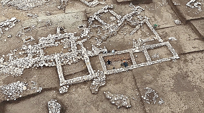 ÇOMÜ ARAŞTIRMACILARI 5 BİN YIL ÖNCESİNE AİT DEPREM İZLERİNİ ORTAYA ÇIKARDI