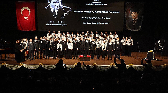  GAZİ MUSTAFA KEMAL ATATÜRK "ATATÜRK'E SESLENİŞ" PROGRAMIYLA ANILDI