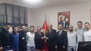 KUPA İL SAĞLIK MÜDÜRÜ'NE TAKDİM EDİLDİ