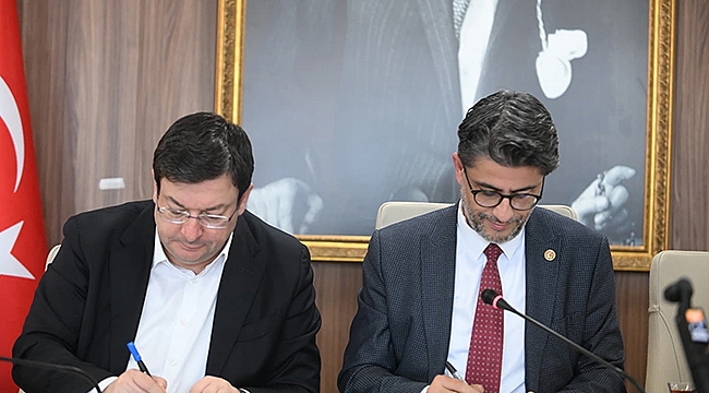 1. ULUSLARARASI ÇANAKKALE SERAMİK SEMPOZYUMU İÇİN İMZALAR ATILDI