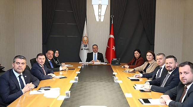 AK PARTİ ÇANAKKALE İSTİŞARE TOPLANTISINA KATILDI
