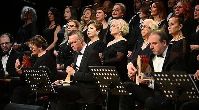 ÇANAKKALE BELEDİYESİ TÜRK SANAT MÜZİĞİ KOROSU'NDAN "YENİ YILA MERHABA" KONSERİ