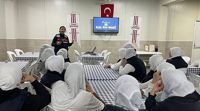 JANDARMADAN ÖĞRENCİ VE KADINLARA YÖNELİK BİLGİLENDİRME