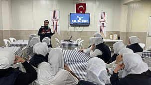 JANDARMADAN ÖĞRENCİ VE KADINLARA YÖNELİK BİLGİLENDİRME