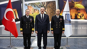 KUZEY DENİZ SAHA KOMUTANI'NDAN VALİ TORAMAN'A ZİYARET
