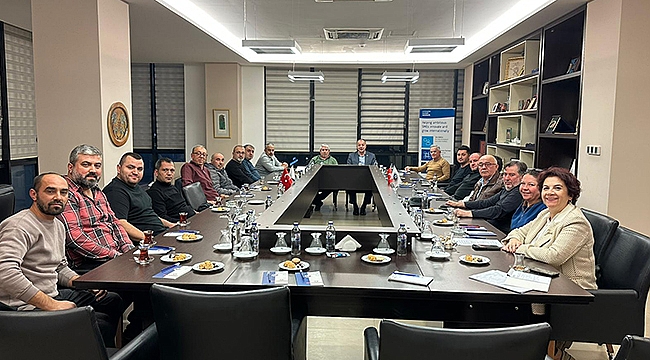 MOBİLYA VE ORMAN ÜRÜNLERİ SEKTÖRÜ ÇTSO'DA BULUŞTU