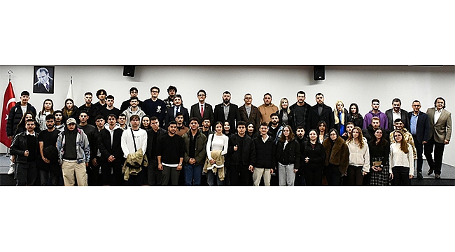 SPOR BİLİMLERİ FAKÜLTESİ'NDE FACE2FACE PROGRAMI DÜZENLENDİ