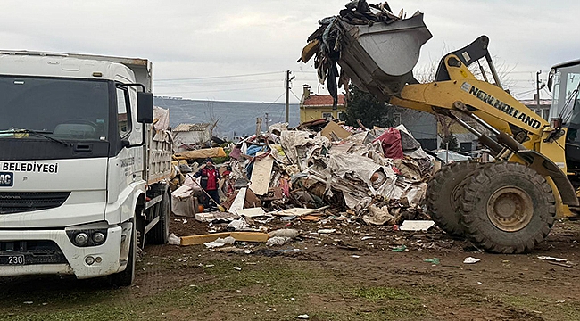 TEMİZLİK ÇALIŞMALARI ARALIKSIZ DEVAM EDİYOR