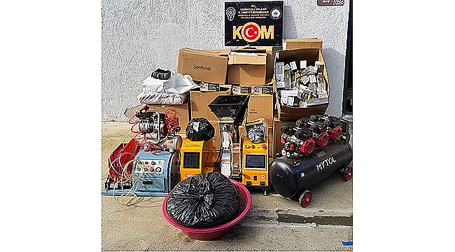 ÇANAKKALE'DE TEFECİLİK, YAĞMA VE KAÇAKÇILIK OPERASYONU