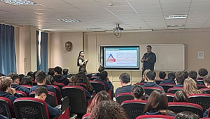 KÖKLERDEN GELECEĞE NEFES PROJESİYLE ÖĞRENCİLERE ÇEVRE BİLİNCİ AŞILANDI