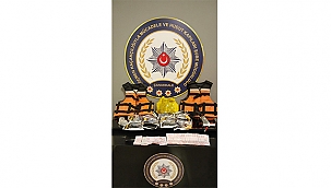 ÇANAKKALE'DE GÖÇMEN KAÇAKÇILIĞI OPERASYONU: 4 ŞÜPHELİ TUTUKLANDI