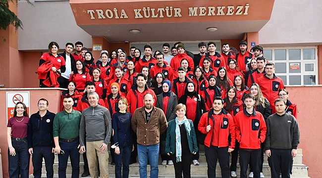 ÇOMÜ'DE DEPREM HAFTASI ETKİNLİK PROGRAMI GERÇEKLEŞTİRİLDİ