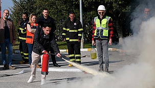 ÇOMÜ'DE DEPREM HAFTASI KAPSAMINDA YANGIN TATBİKATI DÜZENLENDİ