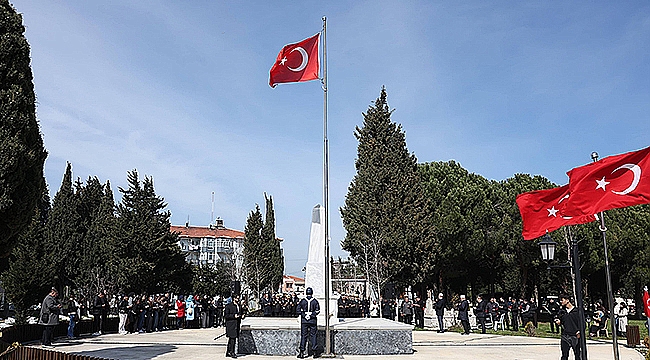 HASTANE BAYIRI ŞEHİTLİĞİ'NDE 18 MART ANMA PROGRAMI