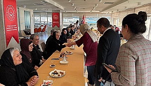 VALİ TORAMAN'IN EŞİ NEŞE TORAMAN, ŞEHİT AİLELERİYLE BİR ARAYA GELDİ