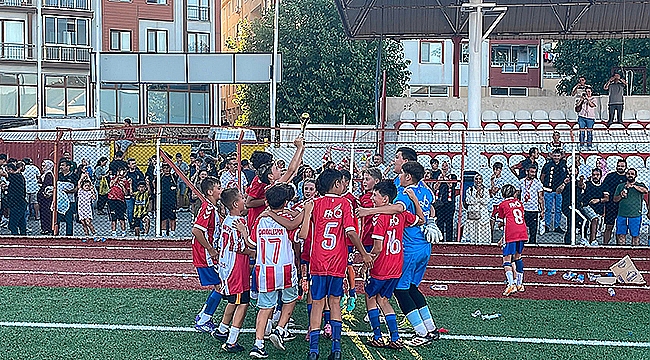 ÇANAKKALESPOR U-12 TAKIMI ÇANAKKALE ŞAMPİYONU OLDU