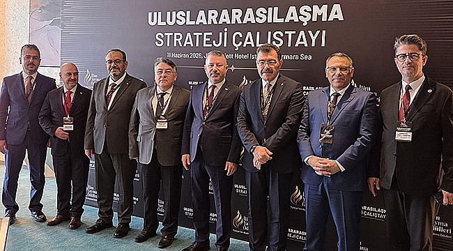 REKTÖR ERENOĞLU İLİM YAYMA ÖDÜLLERİ ULUSLARARASILAŞMA STRATEJİ ÇALIŞTAYI'NA KATILDI