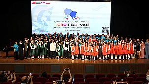 IX. ÇANAKKALE ULUSLARARASI KORO FESTİVALİ'NDE SALON KONSERLERİ İLGİ GÖRDÜ